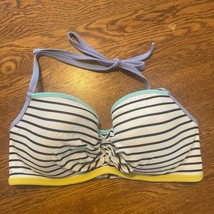 Victoria’s Secret bathing suit top